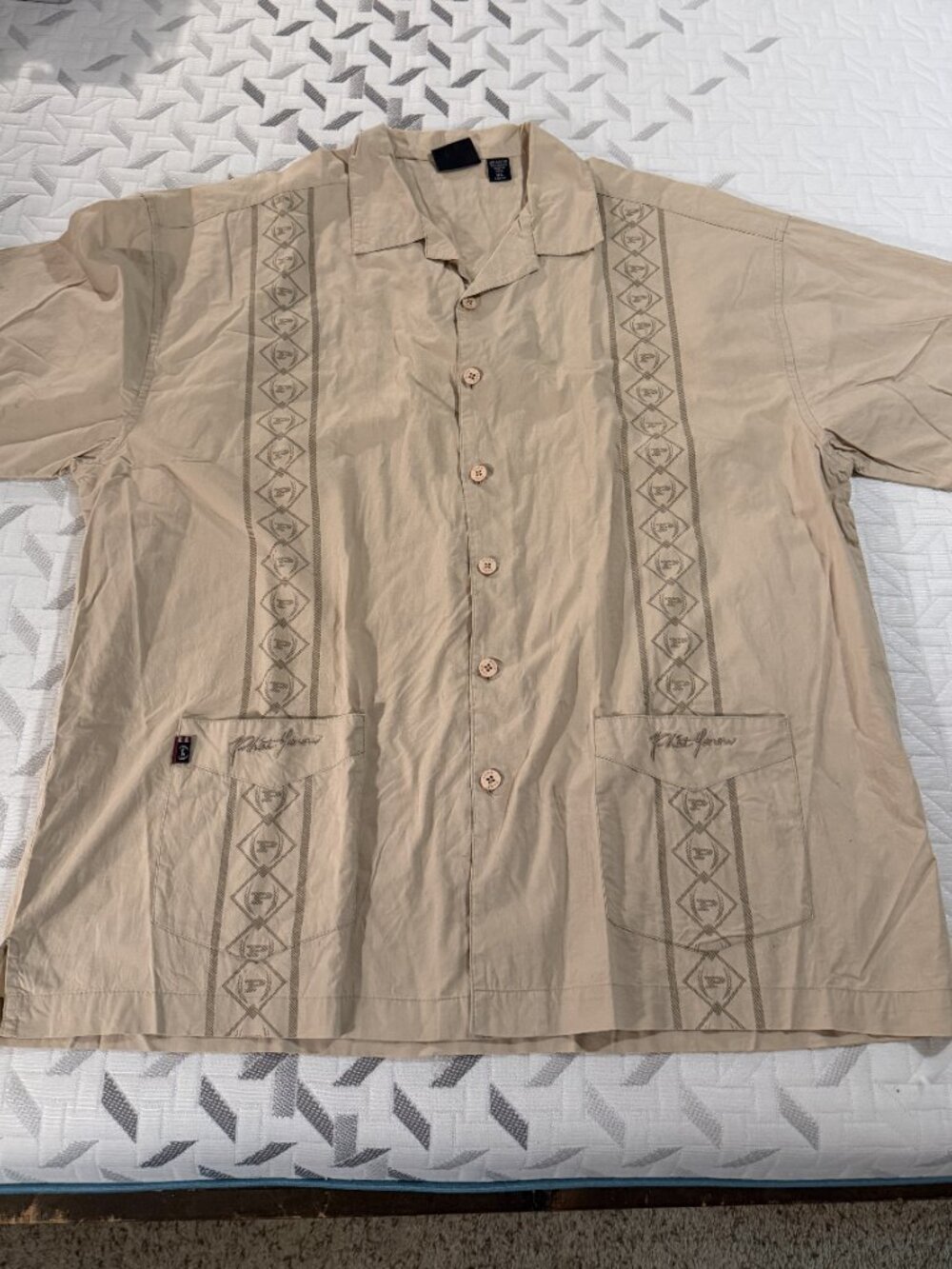 Phat Farm Men's shirt
